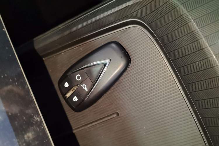 Used CHANGAN Eado DD 2023 Blue Whale NE 1.5T GDI DCT Navigation Model Vehicle Key