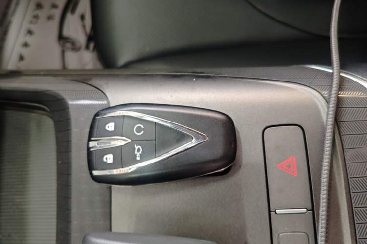 Used CHANGAN Eado DD 2023 Blue Whale NE 1.5T GDI DCT Luxury Edition Vehicle Key