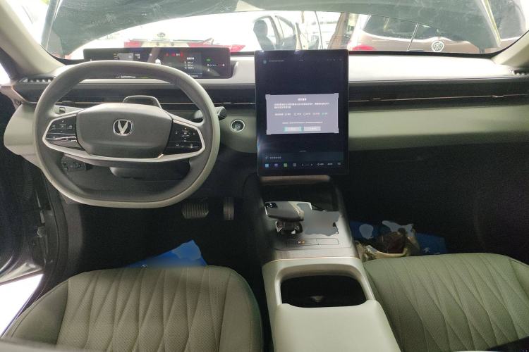 Used CHANGAN Eado DD 2023 Blue Whale NE 1.5T GDI DCT Flagship Model Center Console