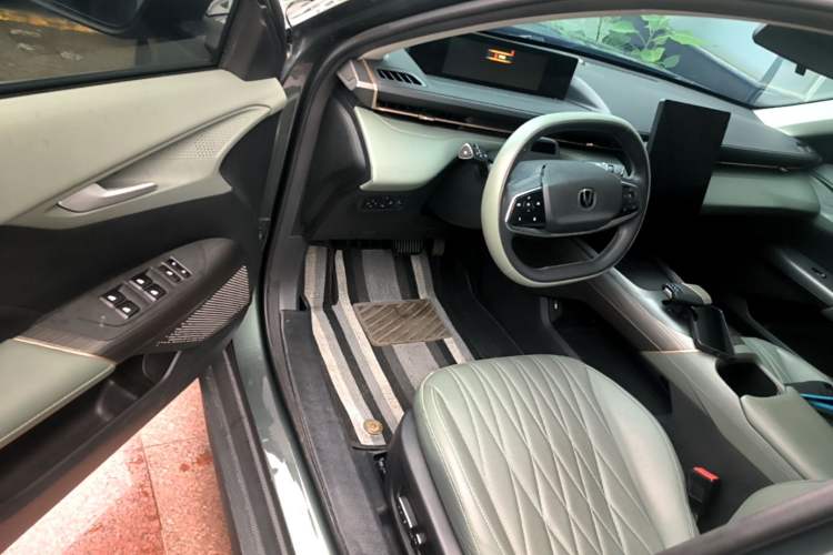 Used CHANGAN Eado DD 2023 Blue Whale NE 1.5T GDI DCT Luxury Edition Driver Seat
