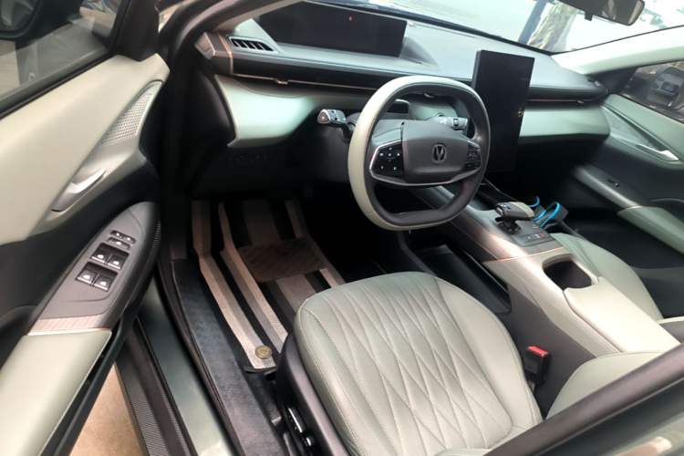 Used CHANGAN Eado DD 2023 Blue Whale NE 1.5T GDI DCT Flagship Model Driver Seat
