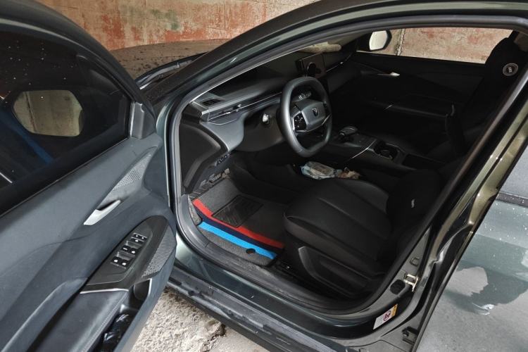 Used CHANGAN Eado DD 2023 Blue Whale NE 1.5T GDI DCT Luxury Edition Driver Seat