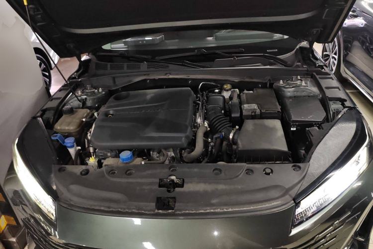 Used CHANGAN Eado DD 2023 Blue Whale NE 1.5T GDI DCT Flagship Model Engine Bay