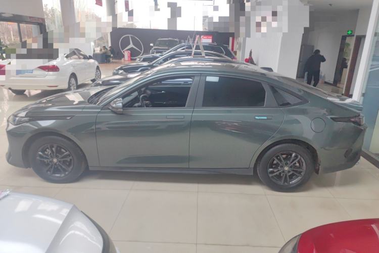 Used CHANGAN Eado DD 2023 Blue Whale NE 1.5T GDI DCT Luxury Edition Exterior 3