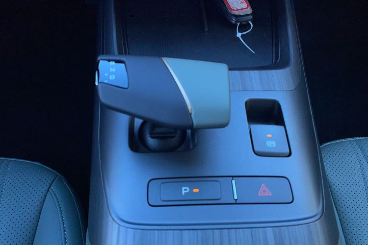 Used CHANGAN Eado DD 2023 Blue Whale NE 1.5T GDI DCT Flagship Model Gear Lever