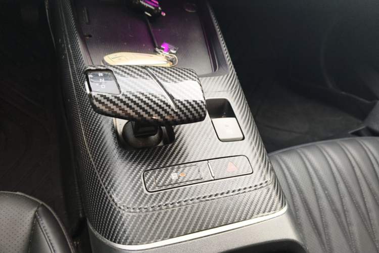 Used CHANGAN Eado DD 2023 Blue Whale NE 1.5T GDI DCT Navigation Model Gear Lever