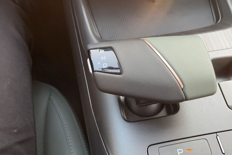 Used CHANGAN Eado DD 2023 Blue Whale NE 1.5T GDI DCT Flagship Model Gear Lever