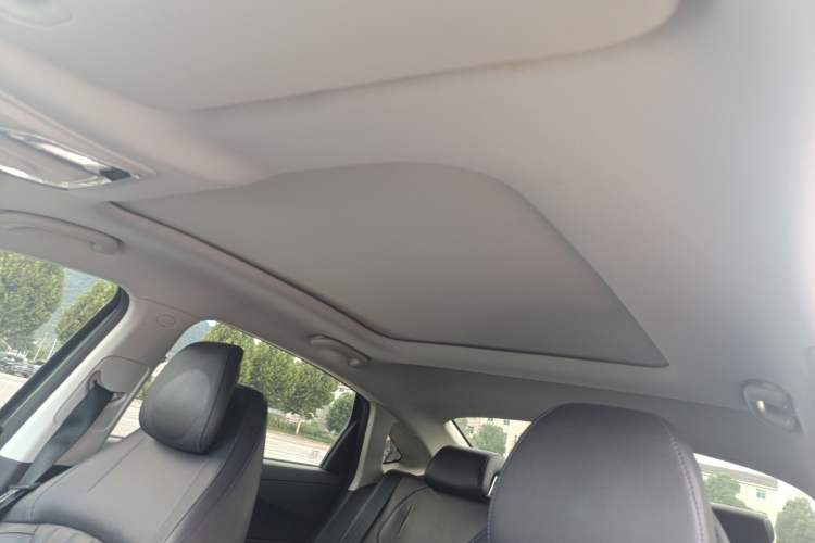 Used CHANGAN Eado DD 2023 Blue Whale NE 1.5T GDI DCT Navigation Model Headliner