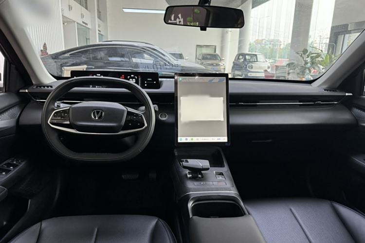 Used CHANGAN Eado DD 2023 Blue Whale NE 1.5T GDI DCT Luxury Edition Interior 2