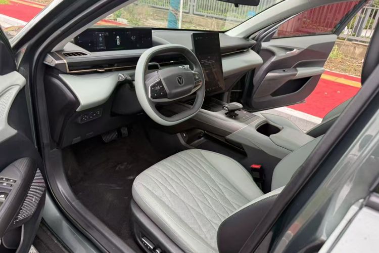 Used CHANGAN Eado DD 2023 Blue Whale NE 1.5T GDI DCT Flagship Model Interior 2