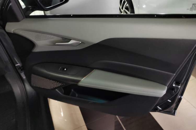 Used CHANGAN Eado DD 2023 Blue Whale NE 1.5T GDI DCT Flagship Model Interior 2