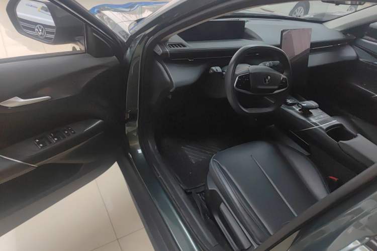 Used CHANGAN Eado DD 2023 Blue Whale NE 1.5T GDI DCT Luxury Edition Interior 3