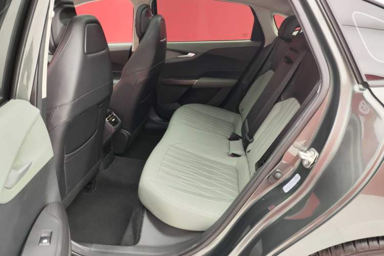 Used CHANGAN Eado DD 2023 Blue Whale NE 1.5T GDI DCT Flagship Model Interior 4