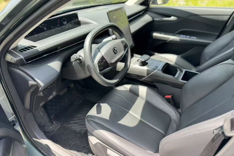Used CHANGAN Eado DD 2023 Blue Whale NE 1.5T GDI DCT Luxury Edition Interior 7