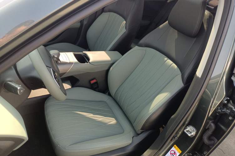 Used CHANGAN Eado DD 2023 Blue Whale NE 1.5T GDI DCT Flagship Model Left Front Seat