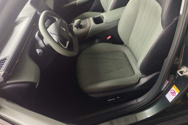 Used CHANGAN Eado DD 2023 Blue Whale NE 1.5T GDI DCT Flagship Model Left Front Seat