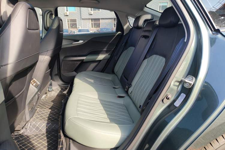 Used CHANGAN Eado DD 2023 Blue Whale NE 1.5T GDI DCT Flagship Model Left Rear Seat