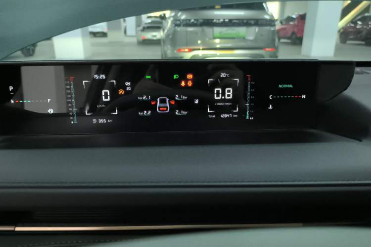 Used CHANGAN Eado DD 2023 Blue Whale NE 1.5T GDI DCT Navigation Model Odometer Close Up