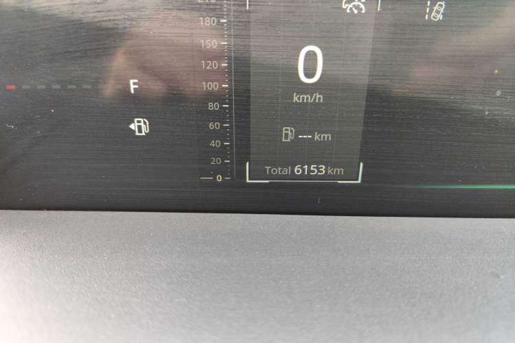 Used CHANGAN Eado DD 2023 Blue Whale NE 1.5T GDI DCT Flagship Model Odometer Close Up