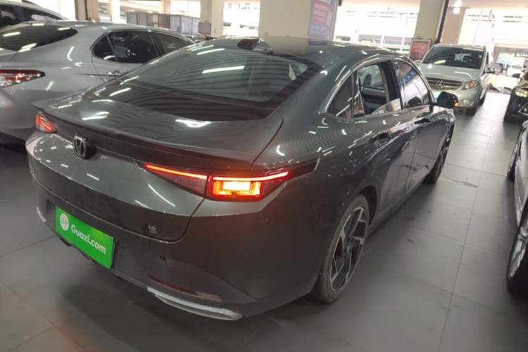 Used CHANGAN Eado DD 2023 Blue Whale NE 1.5T GDI DCT Flagship Model Rear Right 45 Deg