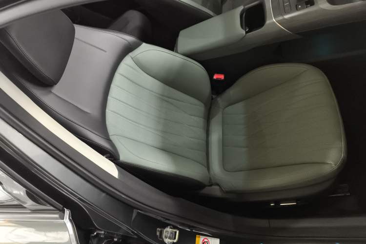 Used CHANGAN Eado DD 2023 Blue Whale NE 1.5T GDI DCT Flagship Model Right Front Seat