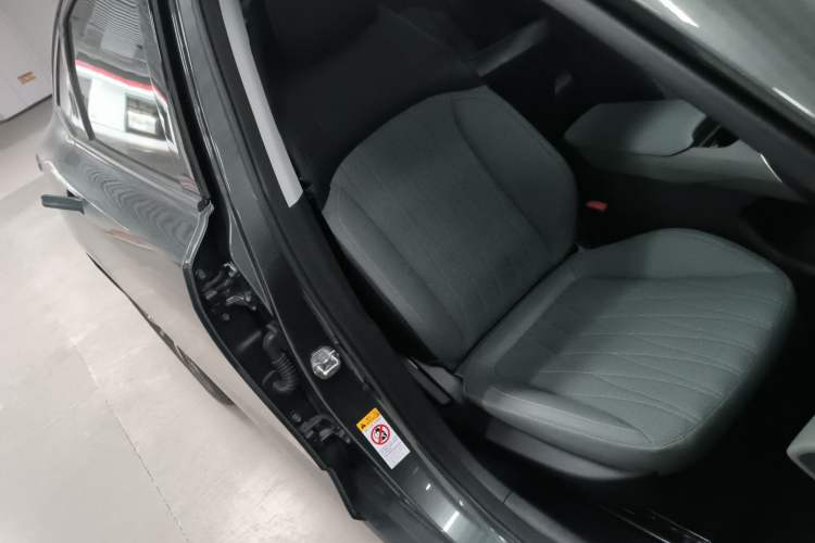 Used CHANGAN Eado DD 2023 Blue Whale NE 1.5T GDI DCT Navigation Model Right Front Seat