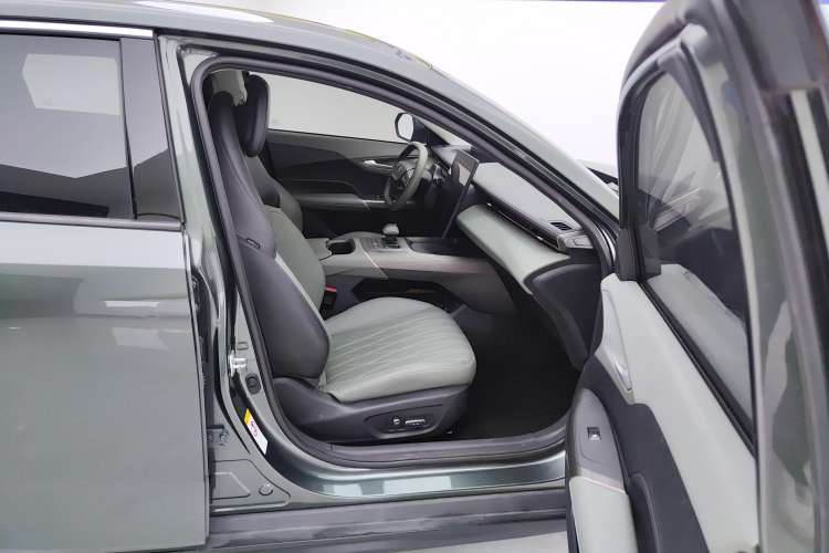 Used CHANGAN Eado DD 2023 Blue Whale NE 1.5T GDI DCT Flagship Model Right Front Seat