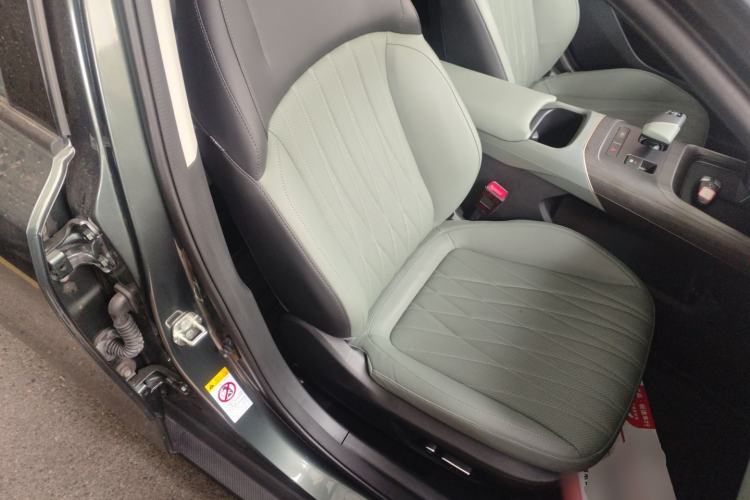 Used CHANGAN Eado DD 2023 Blue Whale NE 1.5T GDI DCT Flagship Model Right Front Seat