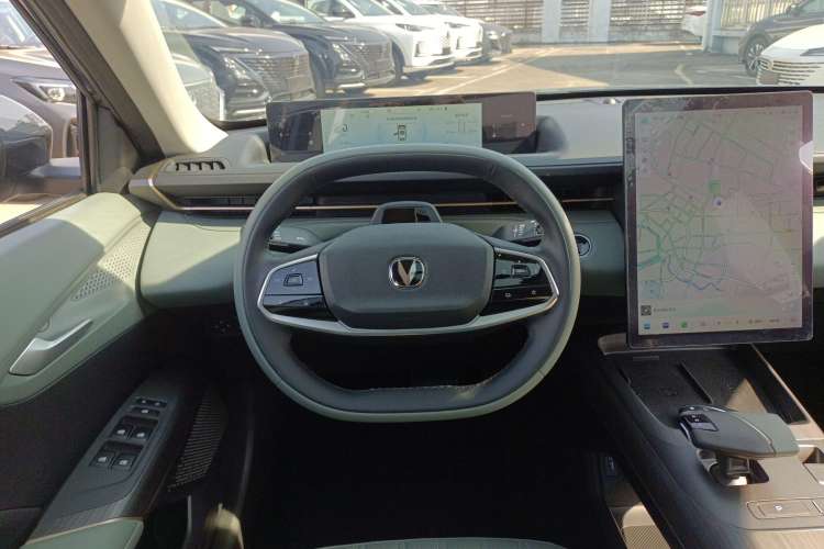 Used CHANGAN Eado DD 2023 Blue Whale NE 1.5T GDI DCT Flagship Model Steering Wheel