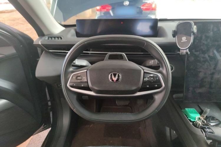 Used CHANGAN Eado DD 2023 Blue Whale NE 1.5T GDI DCT Flagship Model Steering Wheel