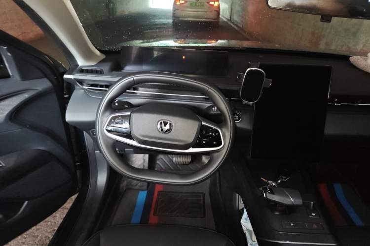 Used CHANGAN Eado DD 2023 Blue Whale NE 1.5T GDI DCT Luxury Edition Steering Wheel