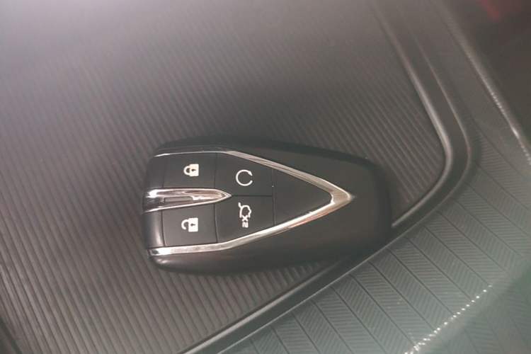 Used CHANGAN Eado DD 2023 Blue Whale NE 1.5T GDI DCT Luxury Edition Vehicle Key