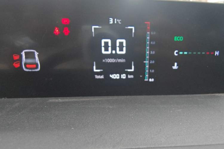 Used CHANGAN Eado DD 2023 Blue Whale NE 1.5T GDI DCT Prestige Model Odometer Close Up