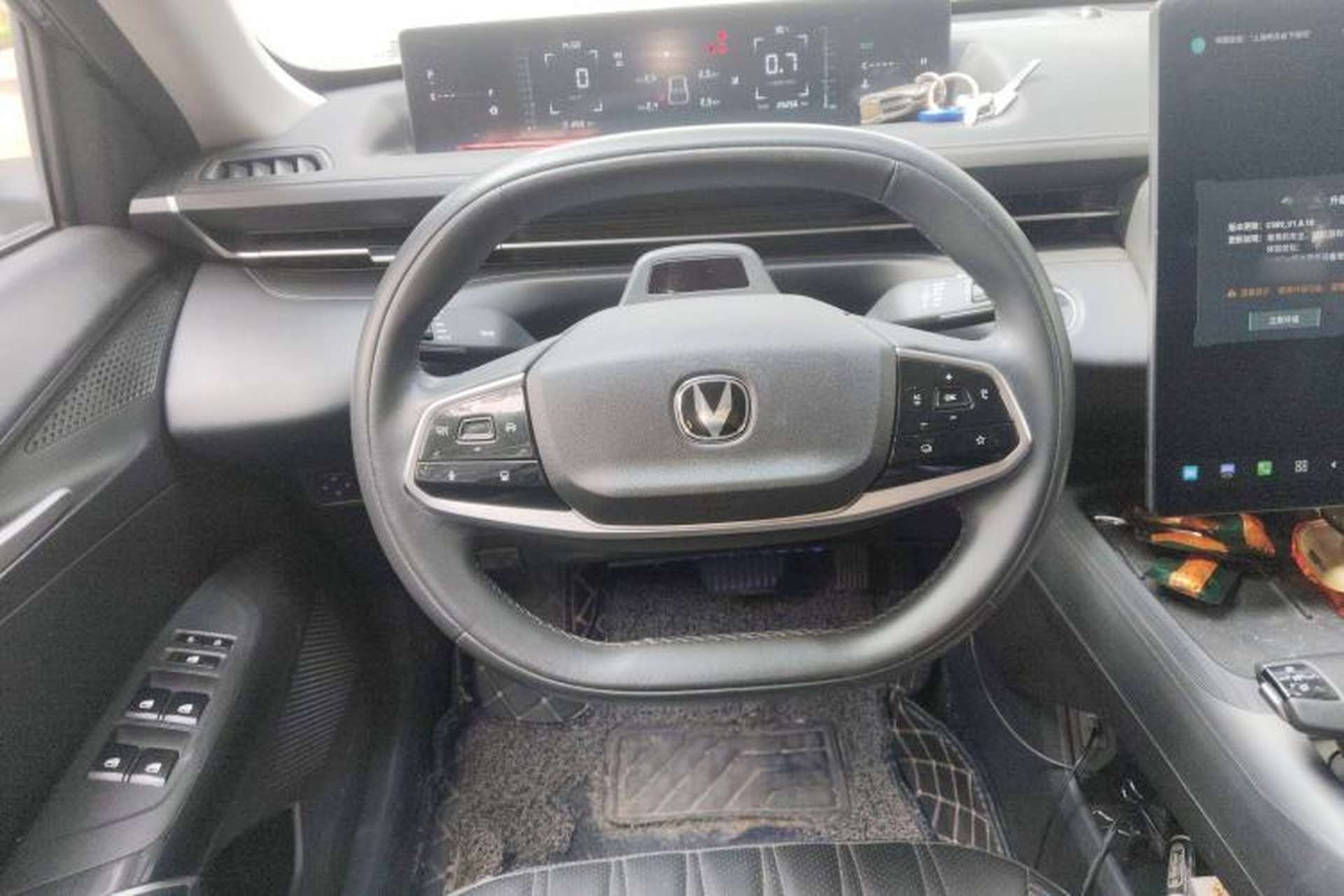 Used CHANGAN Eado DD 2023 Blue Whale NE 1.5T GDI DCT Navigation Model Steering Wheel