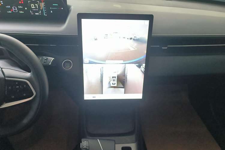 Used CHANGAN Eado DD 2023 Blue Whale NE 1.5T GDI DCT Navigation Model Audio And AC Panel