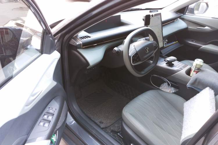 Used CHANGAN Eado DD 2023 Blue Whale NE 1.5T GDI DCT Navigation Model Driver Seat