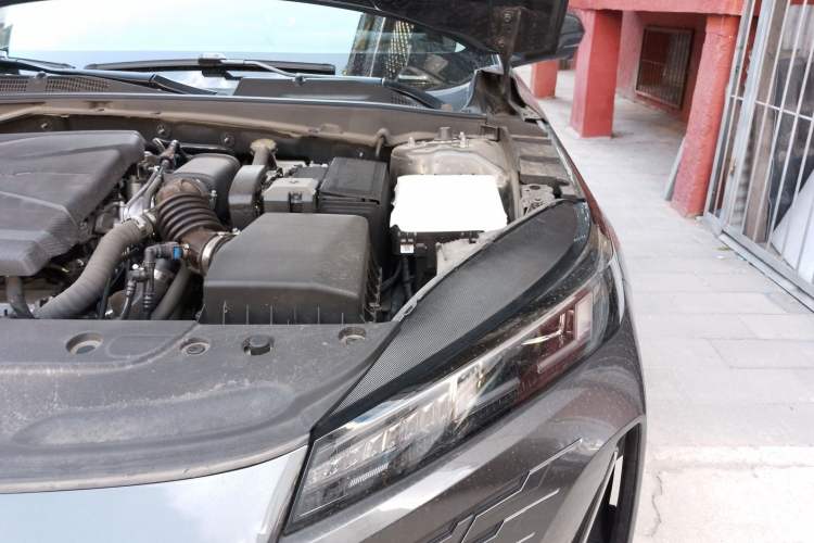 Used CHANGAN Eado DD 2023 Blue Whale NE 1.5T GDI DCT Navigation Model Engine Bay Left
