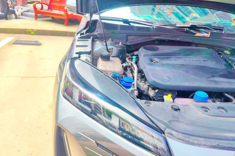 Used CHANGAN Eado DD 2023 Blue Whale NE 1.5T GDI DCT Navigation Model Engine Bay Right