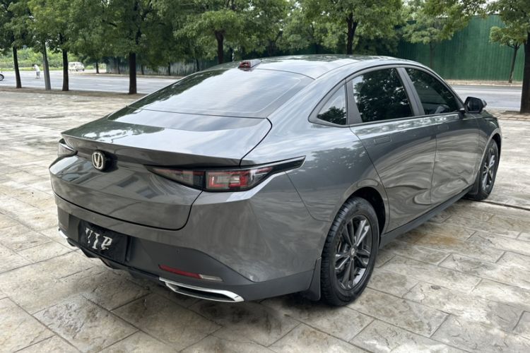 Used CHANGAN Eado DD 2023 Blue Whale NE 1.5T GDI DCT Luxury Edition Exterior 3