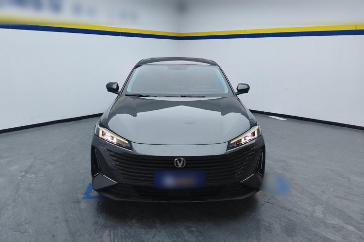 Used CHANGAN Eado DD 2023 Blue Whale NE 1.5T GDI DCT Navigation Model Front