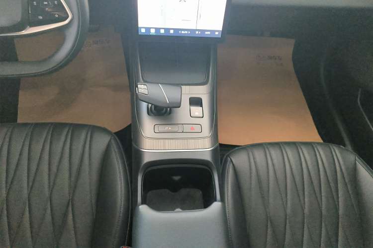 Used CHANGAN Eado DD 2023 Blue Whale NE 1.5T GDI DCT Flagship Model Gear Lever