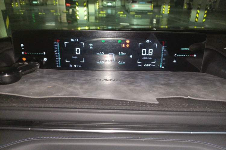Used CHANGAN Eado DD 2023 Blue Whale NE 1.5T GDI DCT Navigation Model Instrument Cluster