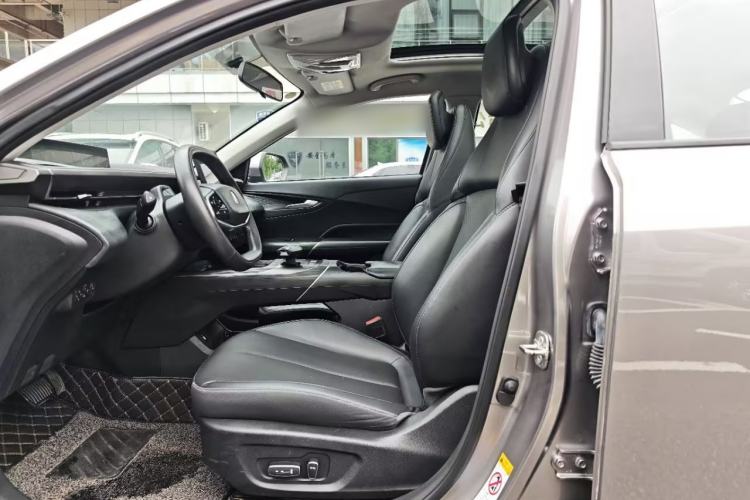 Used CHANGAN Eado DD 2023 Blue Whale NE 1.5T GDI DCT Navigation Model Left Front Seat