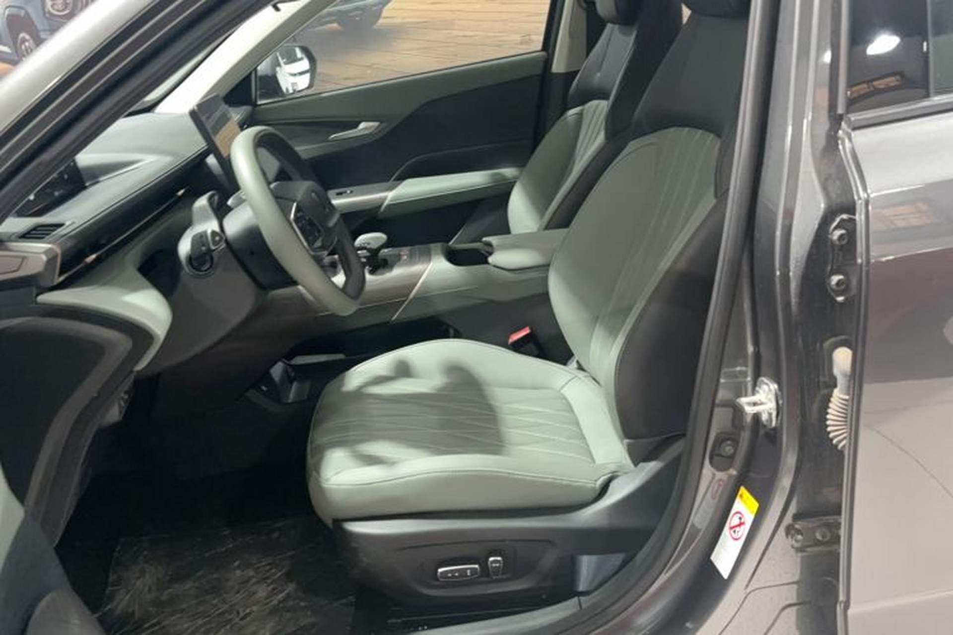 Used CHANGAN Eado DD 2023 Blue Whale NE 1.5T GDI DCT Flagship Model Left Front Seat