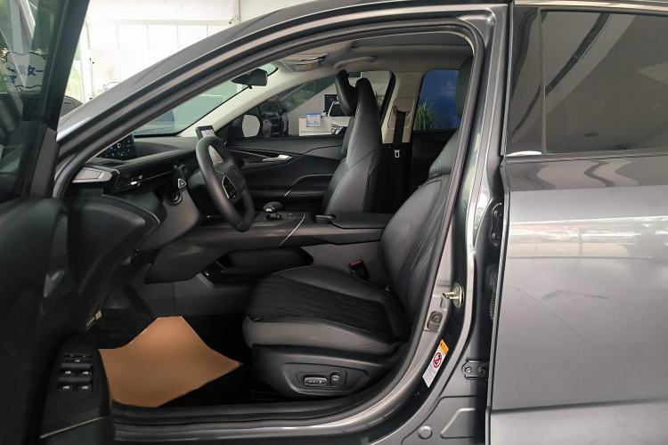 Used CHANGAN Eado DD 2023 Blue Whale NE 1.5T GDI DCT Navigation Model Left Front Seat