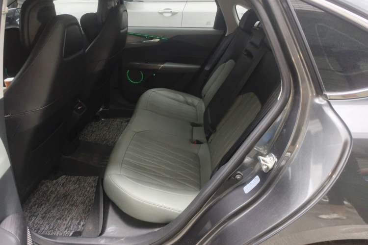 Used CHANGAN Eado DD 2023 Blue Whale NE 1.5T GDI DCT Flagship Model Left Rear Seat