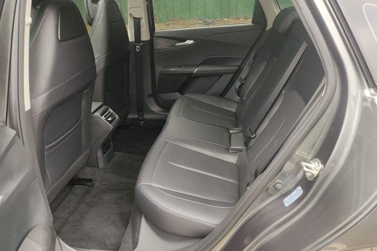 Used CHANGAN Eado DD 2023 Blue Whale NE 1.5T GDI DCT Luxury Edition Left Rear Seat