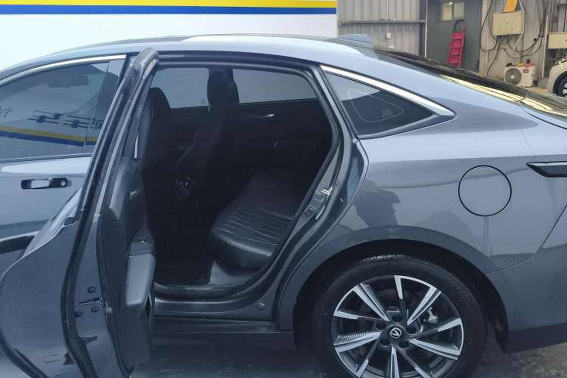 Used CHANGAN Eado DD 2023 Blue Whale NE 1.5T GDI DCT Navigation Model Left Rear Seat