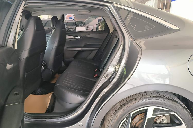 Used CHANGAN Eado DD 2023 Blue Whale NE 1.5T GDI DCT Flagship Model Left Rear Seat