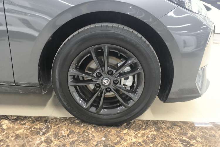 Used CHANGAN Eado DD 2023 Blue Whale NE 1.5T GDI DCT Luxury Edition Left Rear Wheel Hub